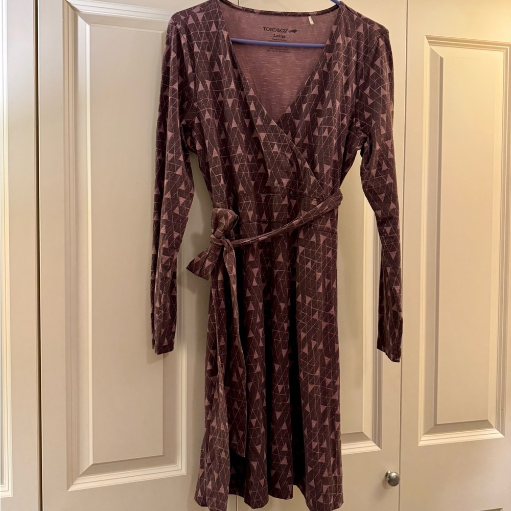 Toad&Co Cue Wrap Long Sleeve Dress in Lavender Print, with Pockets